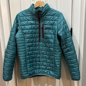 Patagonia Turquoise/Burgundy Nano Puff Jacket Pullover. Women’s Large.